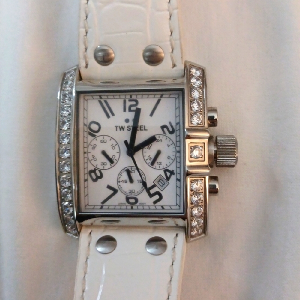 Tw steel woman's fashion watch